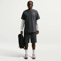 Sportswear Graphic Shortsleeve Tee