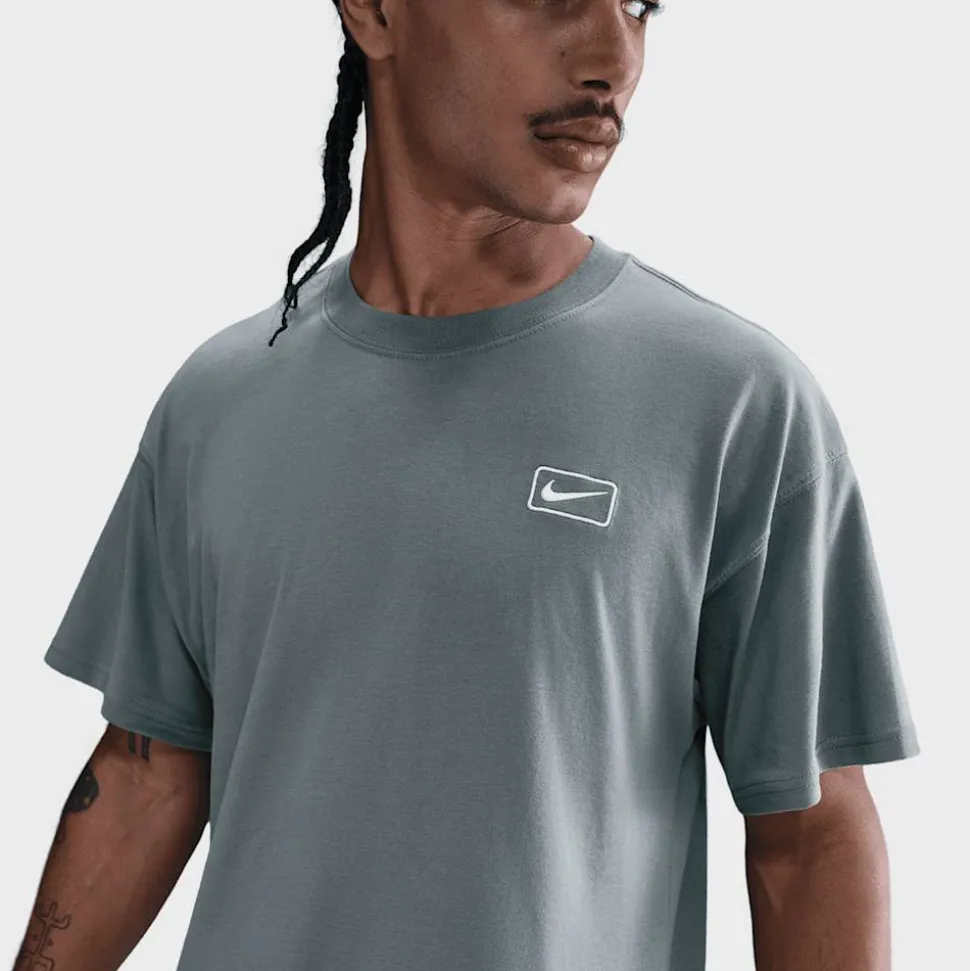 Sportswear Graphics T-Shirt