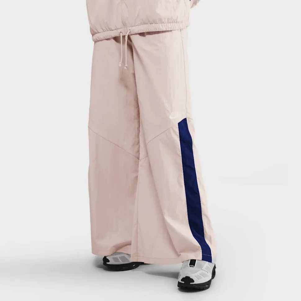 Sportswear Wide-Leg Woven Pants