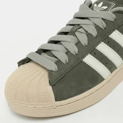Superstar II