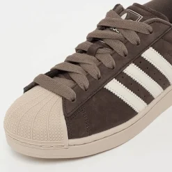 Superstar II