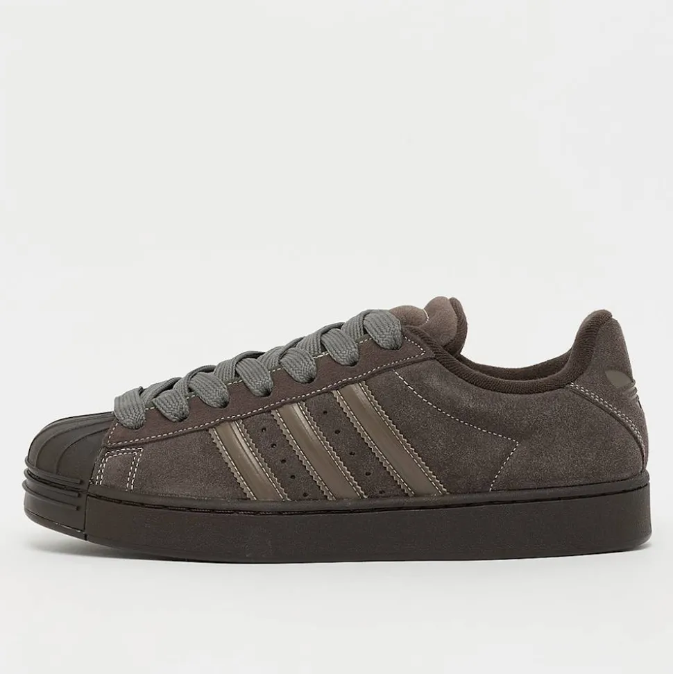 Superstar ST