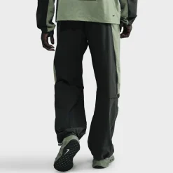 Tech Dri-FIT Woven Color-Block Oversized Pants