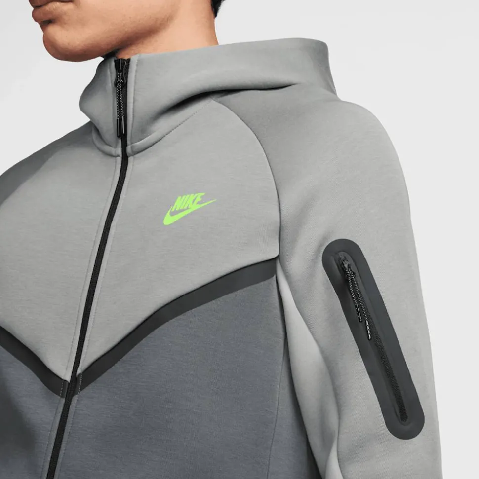 Tech Fleece Windrunner Full-Zip Jacket