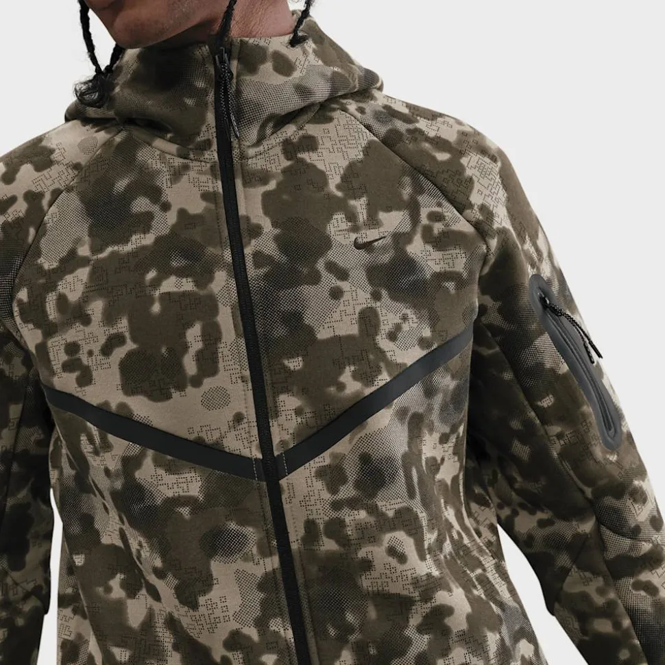 Tech Full-Zip Fleece Camo Windrunner Jacket