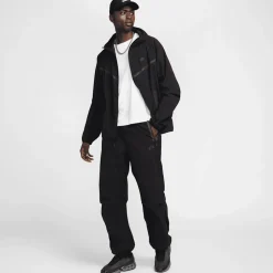 Tech Woven Pants