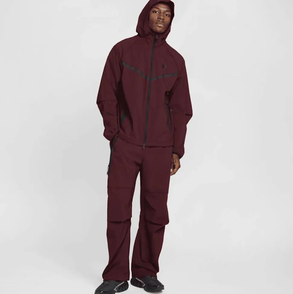 Tech Woven Pants