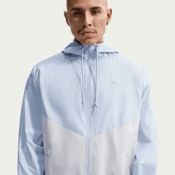 Windrunner Lined Jacket 26